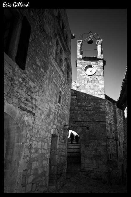 Marquis de Sade - Lacoste en noir et blanc