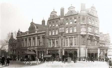 Marquis de Sade - V.I.T.R.I.O.L